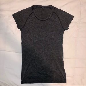 Lululemon Swiftly Tech Short Sleeve 2.0